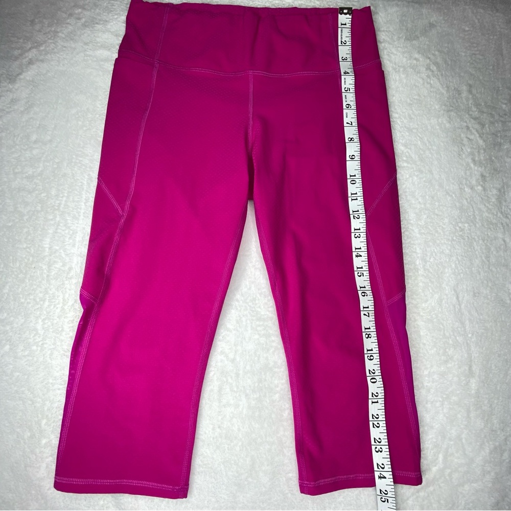 Athleta leggings Capri size Small dark pink - Picture 7 of 8